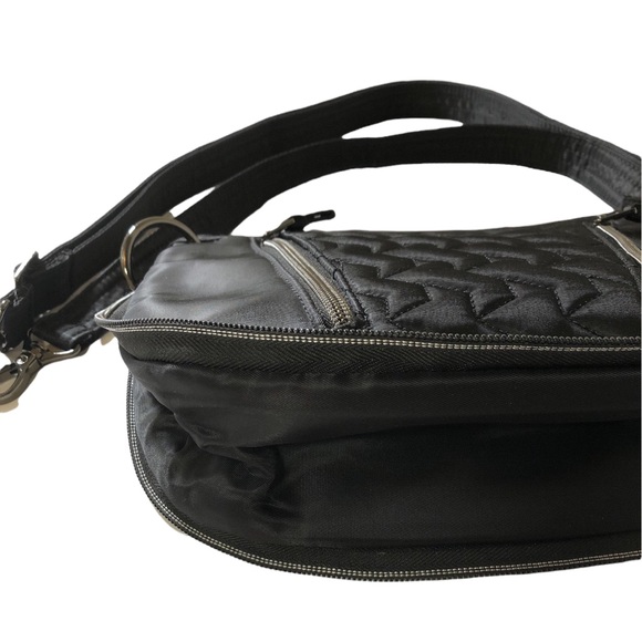 Lug Swivel Crossbody Bag Black - Picture 2 of 9
